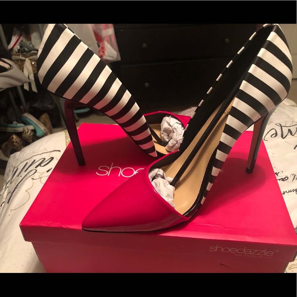 Shoe dazzle